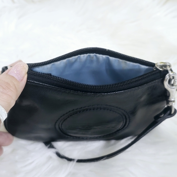 Coach black leather wristlet - Picture 12 of 16